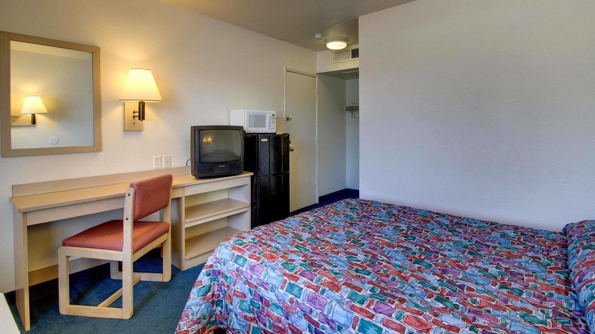 Quality Inn & Suites Des Moines Airport Kültér fotó