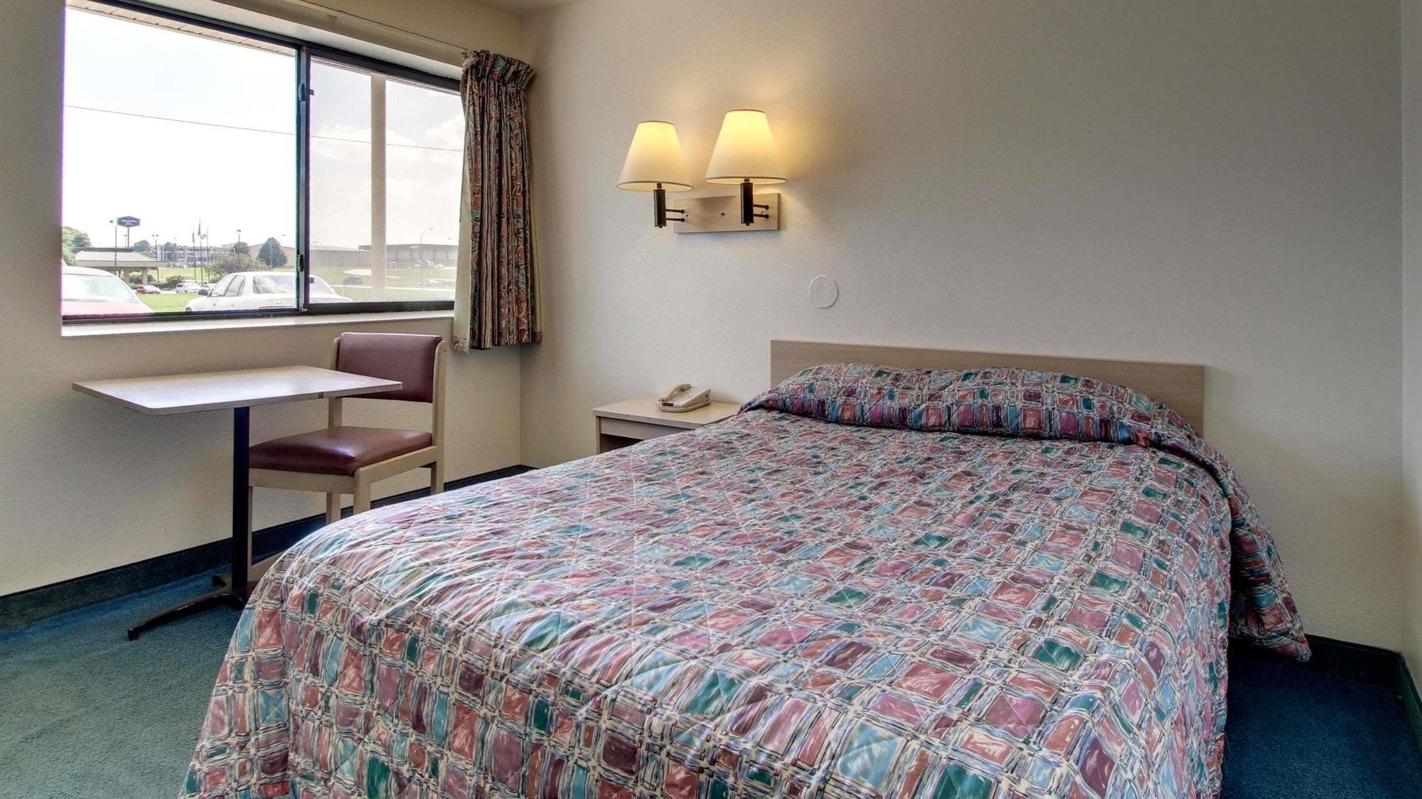 Quality Inn & Suites Des Moines Airport Kültér fotó